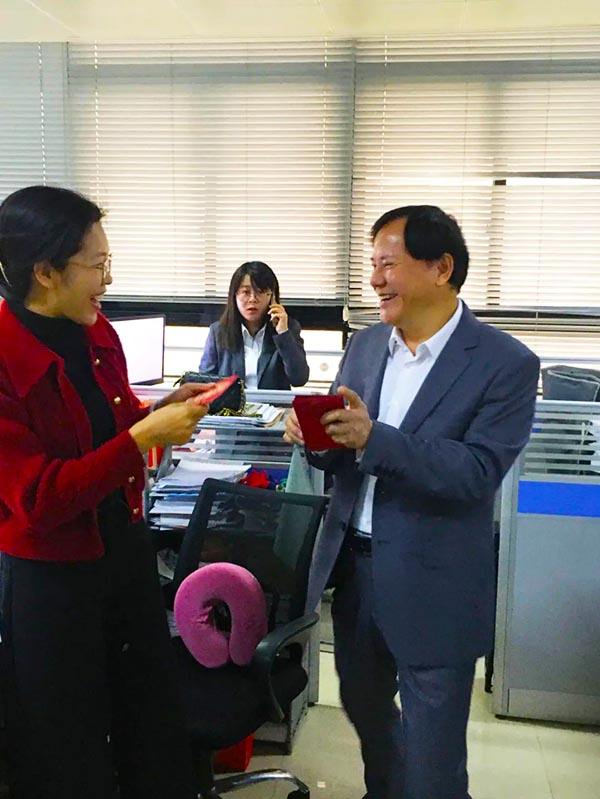 香港宝典免费资料网